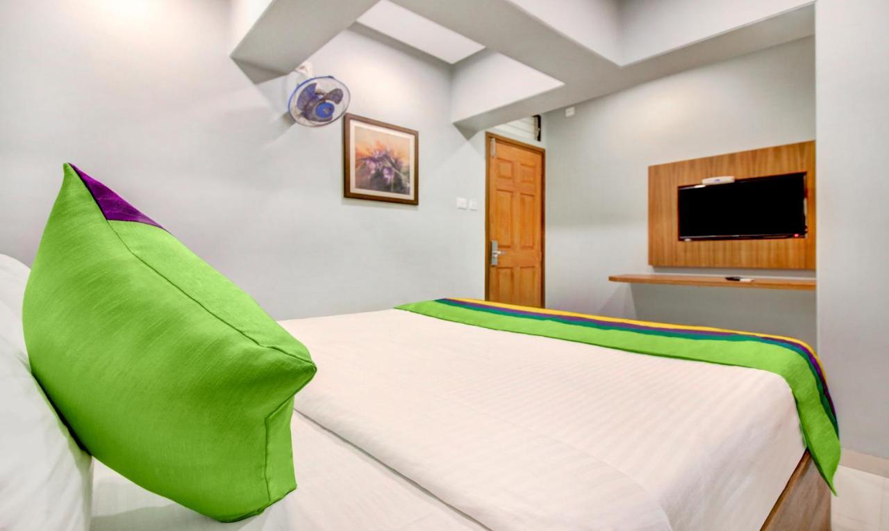 Treebo Cruz Royale Santacruz West Otel Mumbai Dış mekan fotoğraf