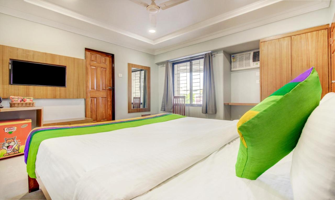 Treebo Cruz Royale Santacruz West Otel Mumbai Dış mekan fotoğraf