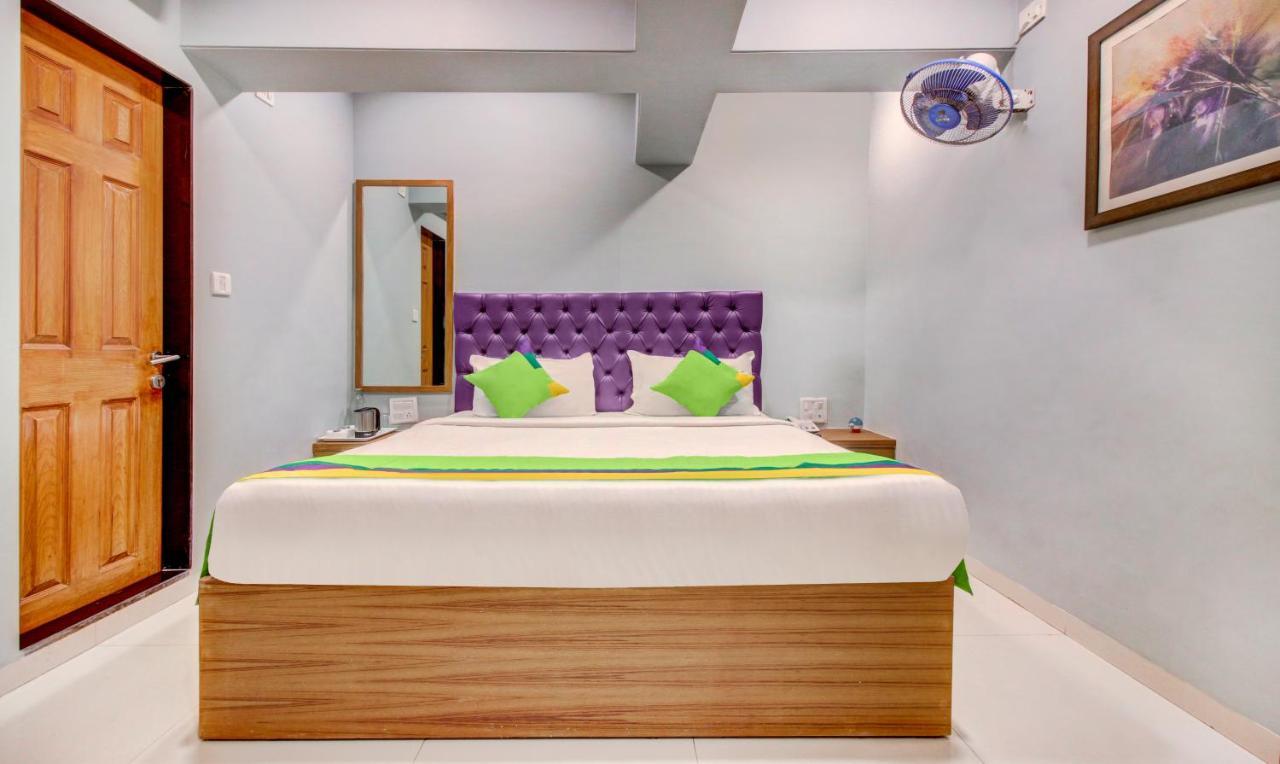 Treebo Cruz Royale Santacruz West Otel Mumbai Dış mekan fotoğraf