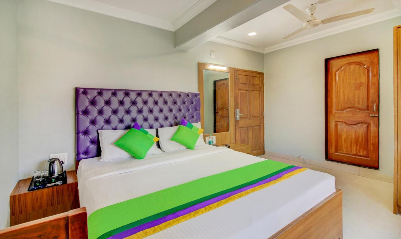 Treebo Cruz Royale Santacruz West Otel Mumbai Dış mekan fotoğraf