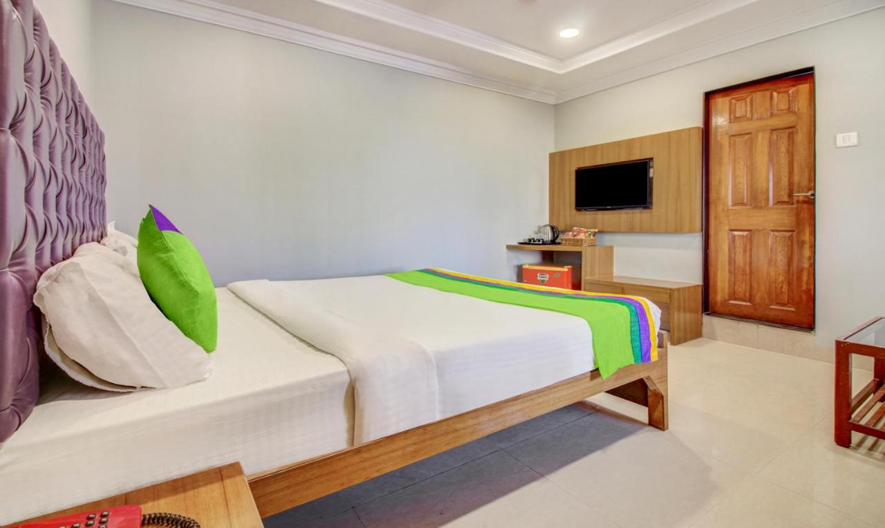 Treebo Cruz Royale Santacruz West Otel Mumbai Dış mekan fotoğraf