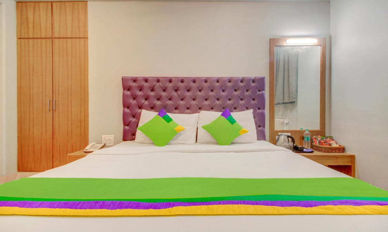 Treebo Cruz Royale Santacruz West Otel Mumbai Dış mekan fotoğraf