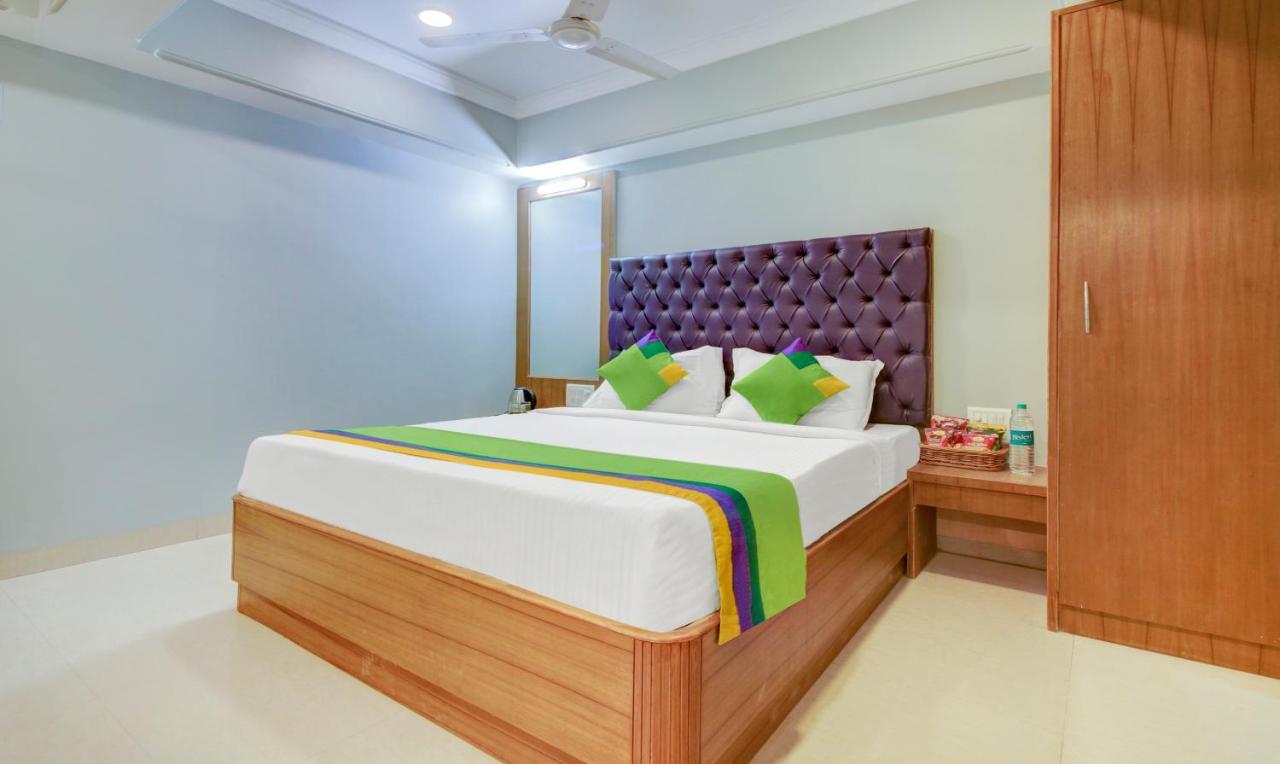 Treebo Cruz Royale Santacruz West Otel Mumbai Dış mekan fotoğraf
